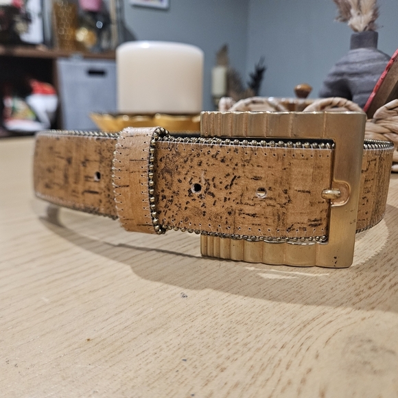 Vintage Paul Harris Leather Belt — Made in USA — Gold Statement Buckle. Size SM main image 15